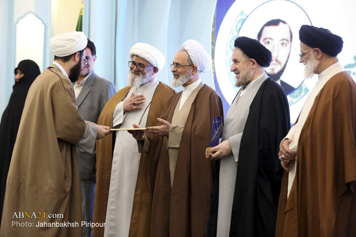 Photos: International Conference on Mahdism Doctrine