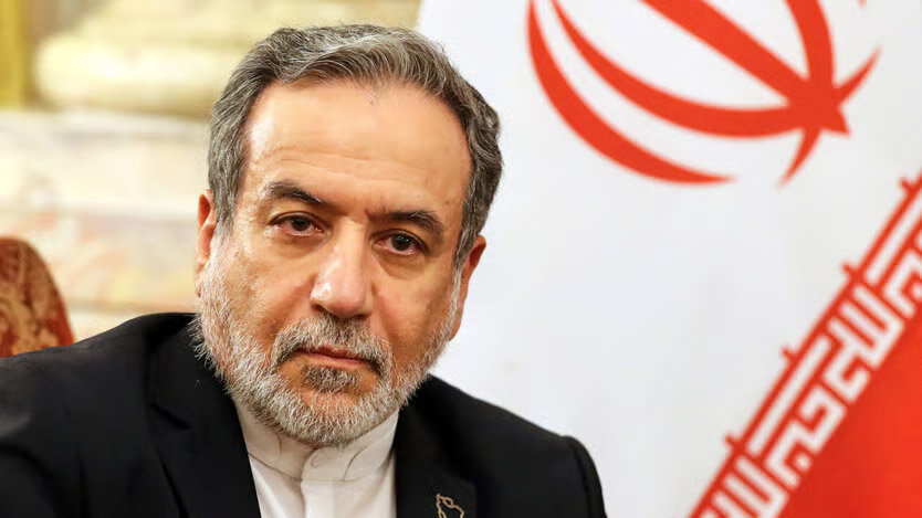 Iranian FM Offers Condolences on Demise of Sayyed Hassan Nasrallah’s Father