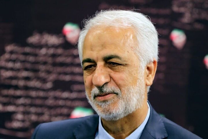 بازنگری در شیوه نامه تدریس کتاب انقلاب اسلامی صورت گیرد