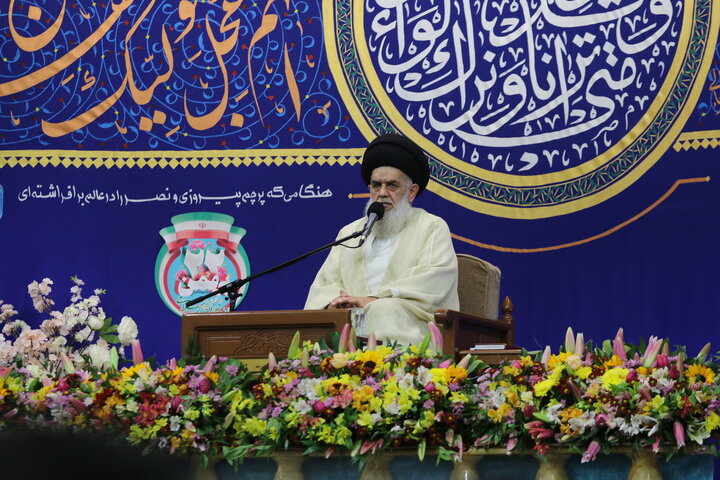 بزرگترین ورشکستگی انسان در دنیا، ناامیدی از درگاه الهی است