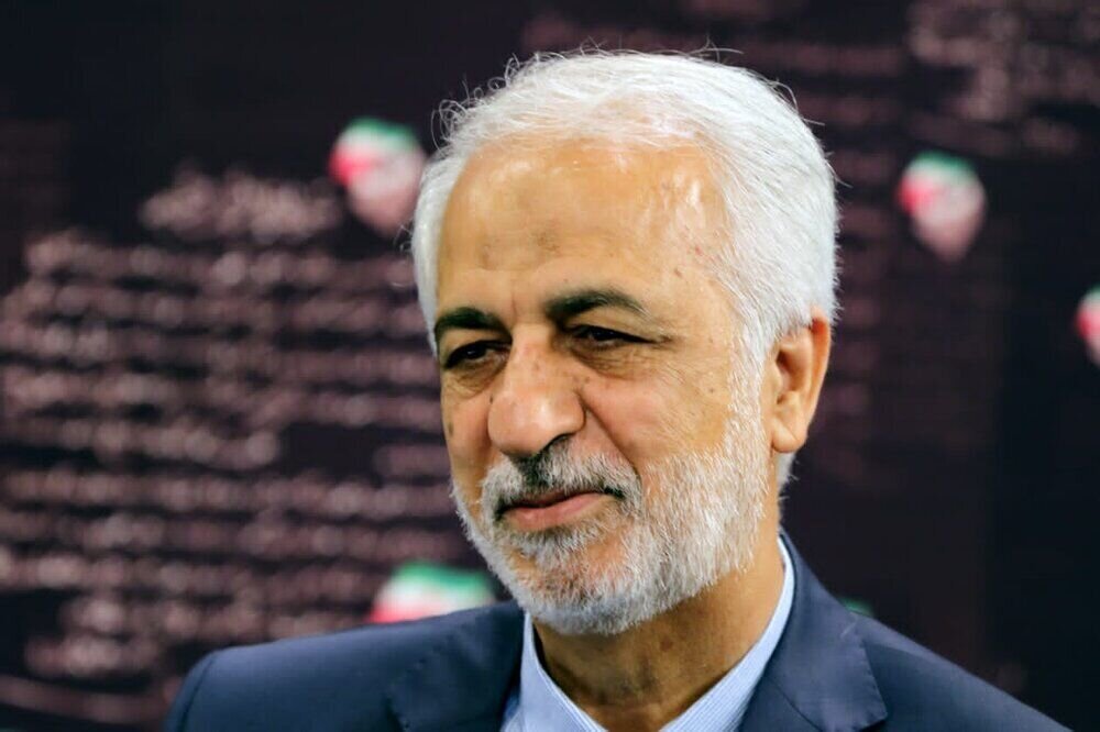 بازنگری در شیوه نامه تدریس کتاب انقلاب اسلامی صورت گیرد