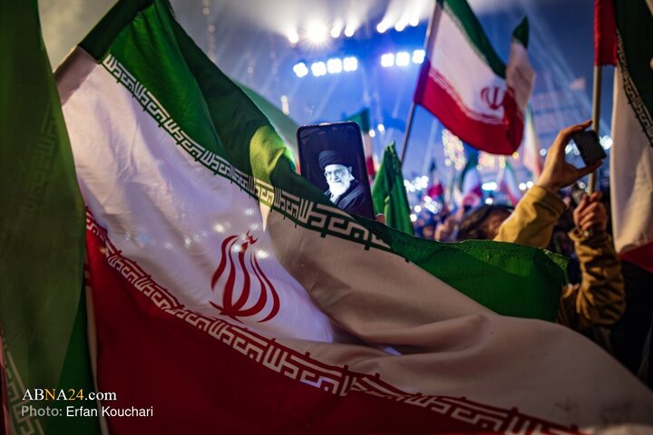 اجتماع خانوادگی منتظران مهدی(عج) و بزرگداشت یاد شهدای اخیر