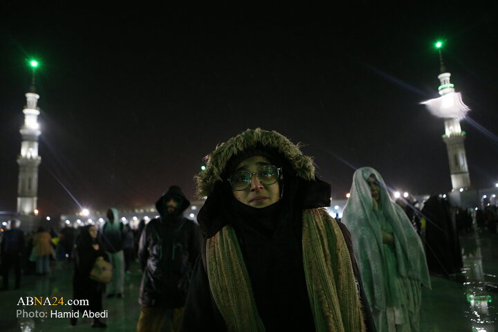 Photos (2): Mid‑Sha’ban Night at Jamkaran Mosque
