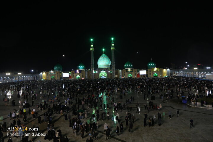 Photos (2): Mid‑Sha’ban Night at Jamkaran Mosque