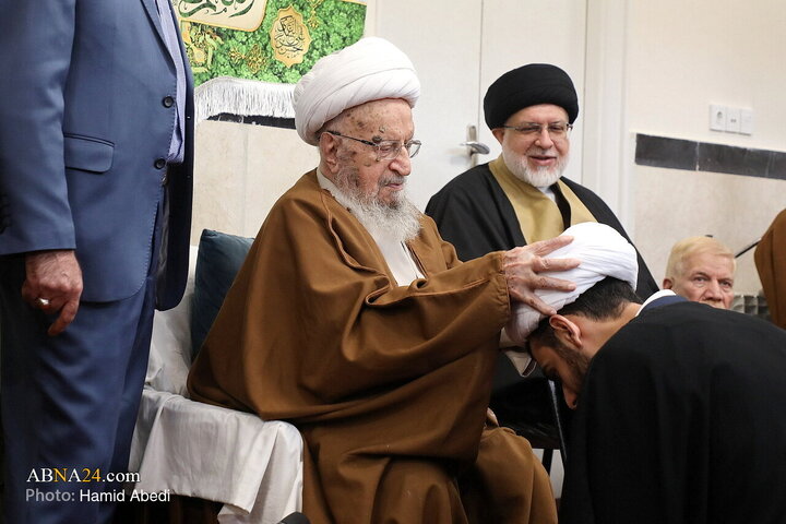 Photos: Turban‑Donning Ceremony for Seminary Students Held on Mid‑Sha’ban