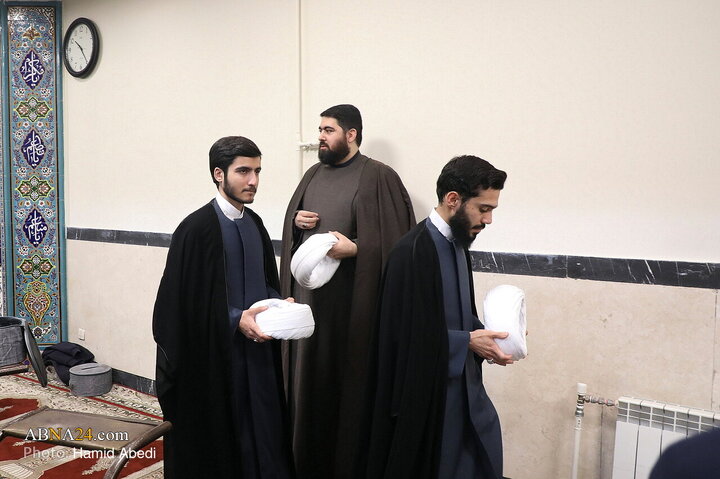 Photos: Turban‑Donning Ceremony for Seminary Students Held on Mid‑Sha’ban
