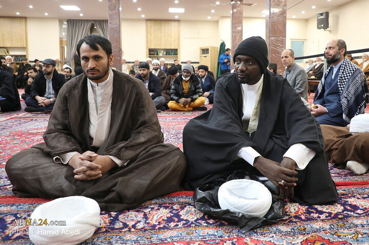 Photos: Turban‑Donning Ceremony for Seminary Students Held on Mid‑Sha’ban