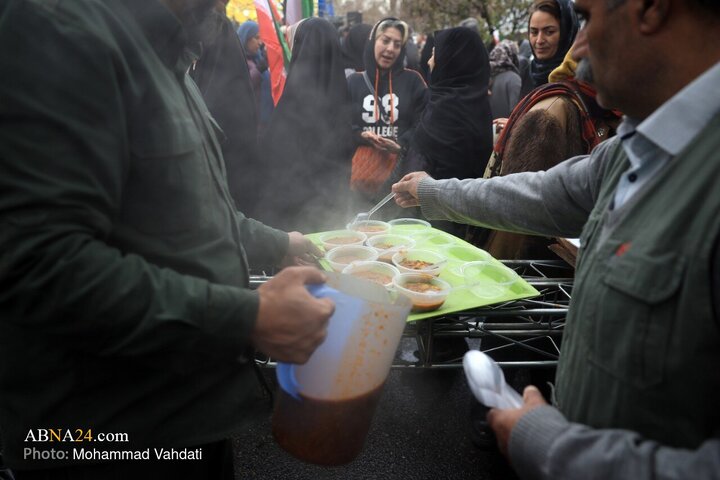 Photos: Massive celebration of Mid-Shab'an Eid held in Tehran
