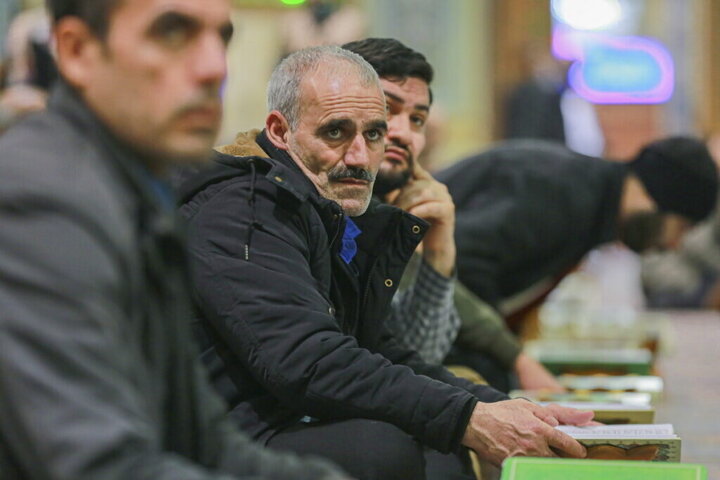 Photos: Qur’an Recitation Session Held by Servants of Hazrat Masoumeh Holy Shrine at Jamkaran Mosque