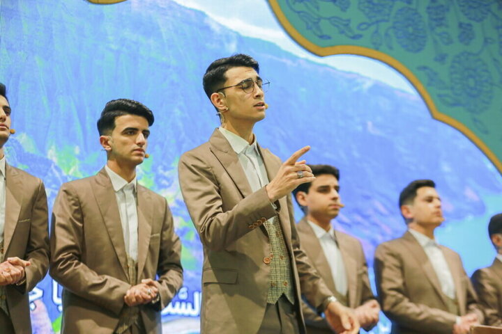 Photos: Qur’an Recitation Session Held by Servants of Hazrat Masoumeh Holy Shrine at Jamkaran Mosque