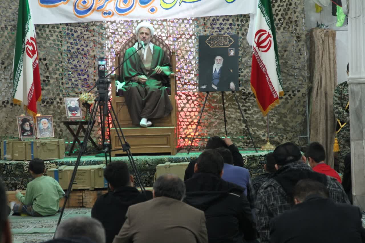 کارشناس دینی: فتنه‎های موجود، منجر به عزت و اقتدار ایران اسلامی می‎شود