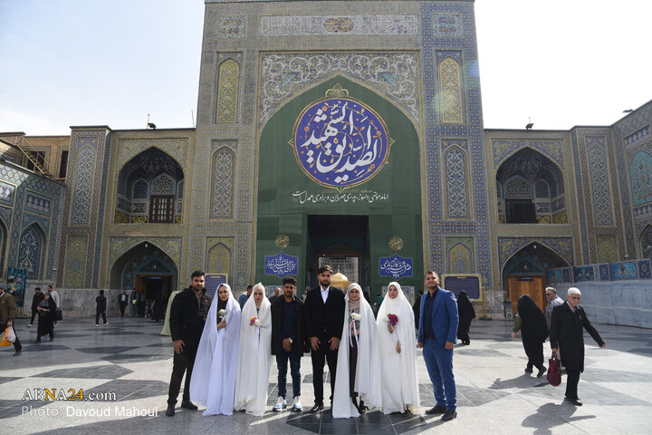 جشن ازدواج ۳۱۳ زوج بسیجی در حرم مطهر امام رضا(ع)