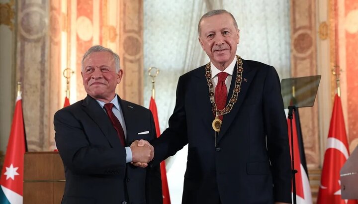 پادشاه اردن، بالاترین افتخار غیرنظامی این کشور را به اردوغان اعطا کرد