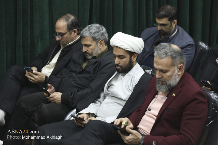 Photos: Press Conference for 27th Seminary Book of Year