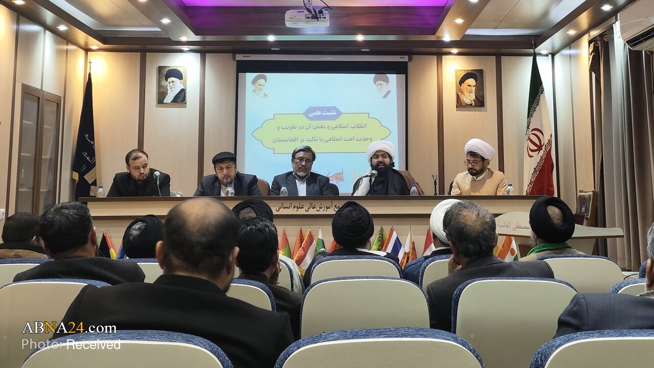 انقلاب اسلامی ایران گفتمان وحدت را در جهان نهادینه کرد / »اسلام مرز ندارد« افغانستانی‌ها را به جبهه کشاند