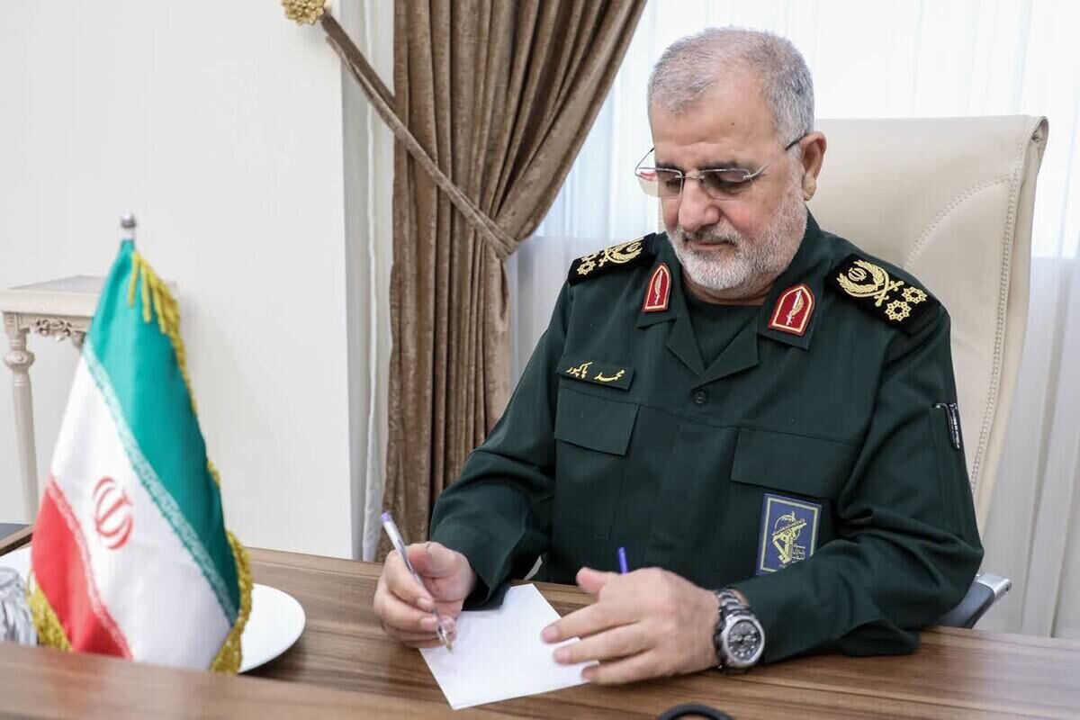 IRGC chief hails Intelligence Organization’s role in safeguarding Corps