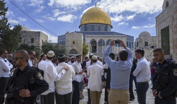 162 Settlers Storm Aqsa as Israel Imposes New Restrictions on Muslim Worshipers