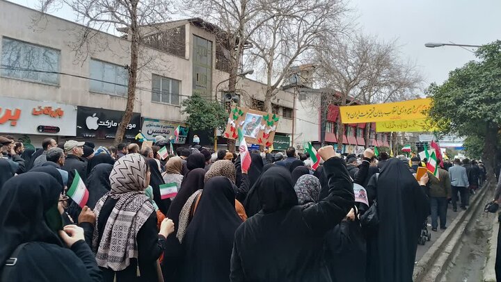 ۲۲ بهمن ساری