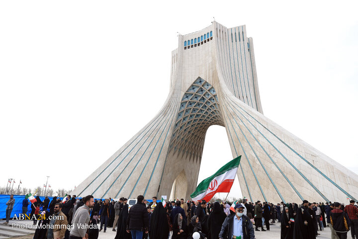 Photos: 22 Bahman rally in Tehran