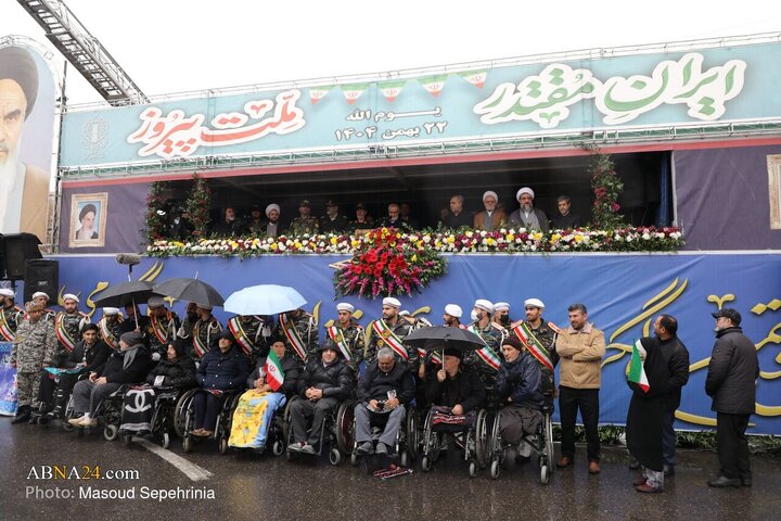 Photos: People of Tabriz mark 22 Bahman