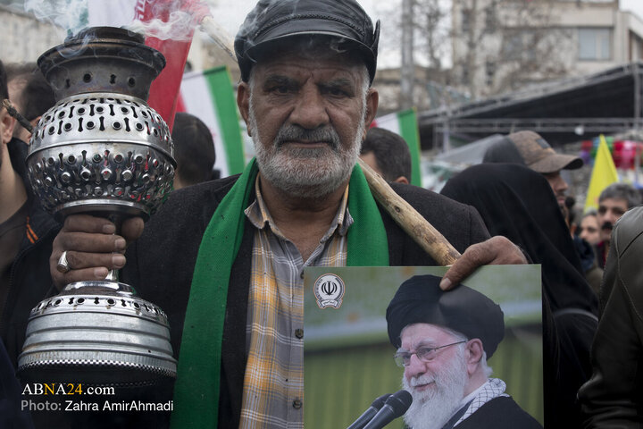 حاشیه های راهپیمایی 22 بهمن در تهران