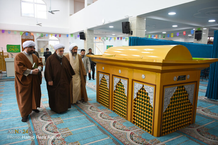 حضور آیت الله رمضانی در مسجد امام رضا(ع) و گلزار شهدای این مسجد در رودسر