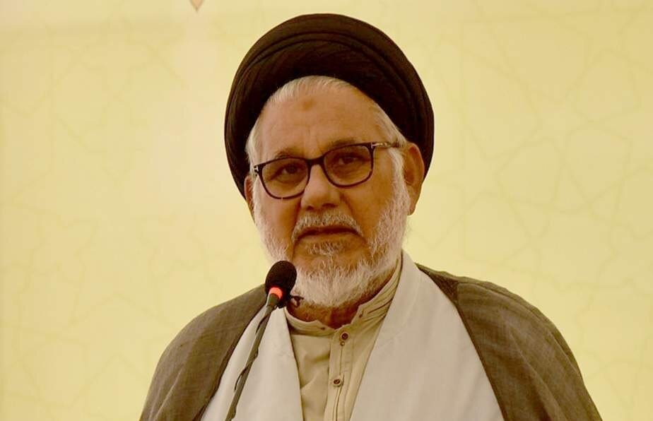روح انقلاب اسلامی از کربلا زنده است 