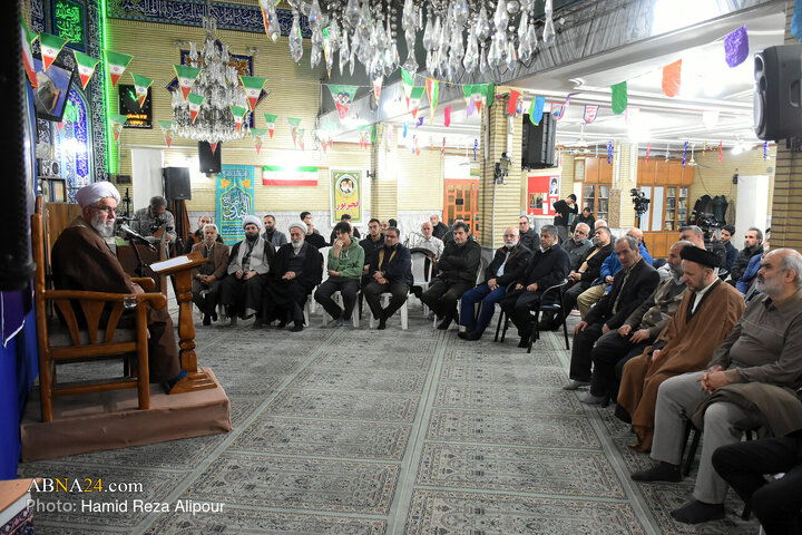 نشست قرار معنوی با سخنرانی آیت‌الله رمضانی در مسجد ابوذر رشت