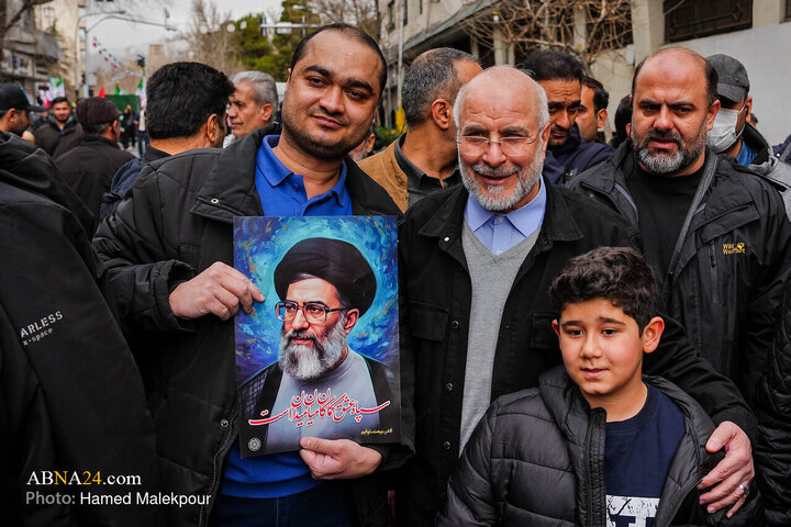 حضور رئیس مجلس شورای اسلامی در راهپیمایی یوم‌الله ۲۲ بهمن
