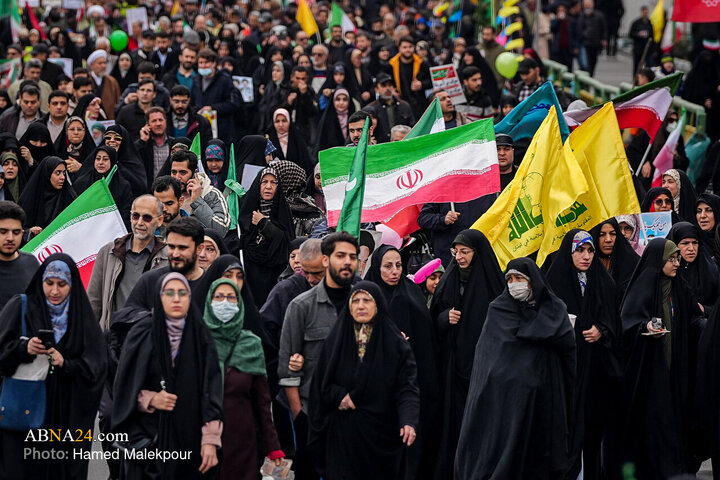 حضور رئیس مجلس شورای اسلامی در راهپیمایی یوم‌الله ۲۲ بهمن