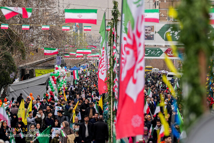 حضور رئیس مجلس شورای اسلامی در راهپیمایی یوم‌الله ۲۲ بهمن