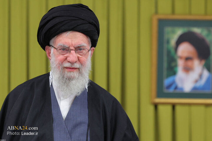 پیام رهبر انقلاب به مناسبت حماسه آفرینی ملت ایران در راهپیمایی ۲۲ بهمن