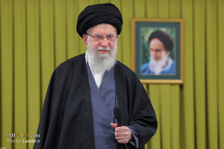 پیام رهبر انقلاب به مناسبت حماسه آفرینی ملت ایران در راهپیمایی ۲۲ بهمن