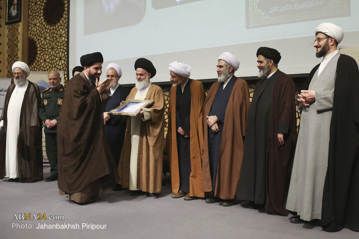 بیست‌وهفتمین همایش کتاب سال حوزه