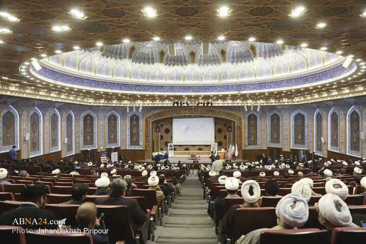 بیست‌وهفتمین همایش کتاب سال حوزه