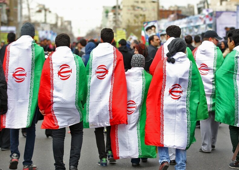 ایران، سرزمین شگفتی‌ها؛ تحلیلی بر حضور میلیونی مردم در راهپیمایی ۲۲بهمن