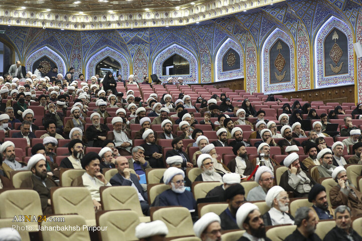 Photos: 27th Seminary Book of Year Conference Held in Qom