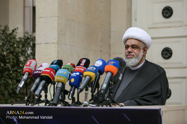 Photos: Press Conference Marking Anniversary of Bahrain Revolution Held at Former U.S. Embassy in Tehran