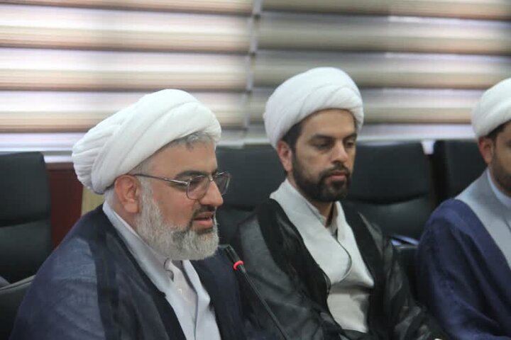 نماز راهکار جامع برای تعالی فردی و اجتماعی در عصر استرس و ناملایمات است