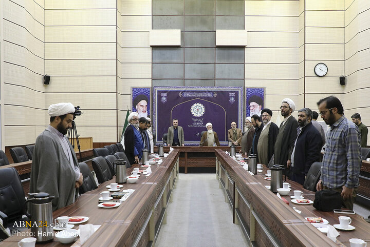 Photos: Scientific Session on “Intertextual Studies in Analysis of History, Biography of AhlulBayt” Held in Qom