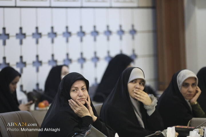 Photos: Closing Ceremony of International Congress of Women Poets of Resistance (Soudeh)