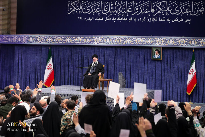Photos: Meeting with thousands of people on eve of anniversary of uprising of Tabriz's people