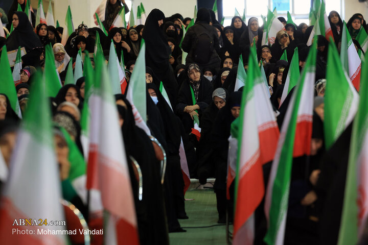 Photos: Commemoration Ceremony for 40th Day of January Martyrs