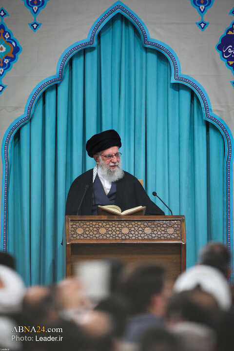محفل انس با قرآن کریم با حضور رهبر انقلاب اسلامی