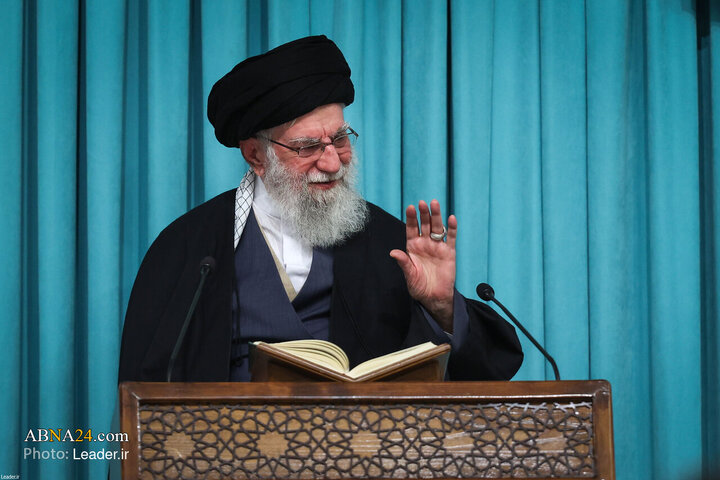 Photos: Quran recitation gathering held in presence of Imam Khamenei