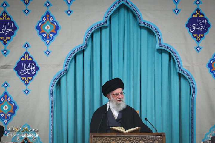 Photos: Quran recitation gathering held in presence of Imam Khamenei