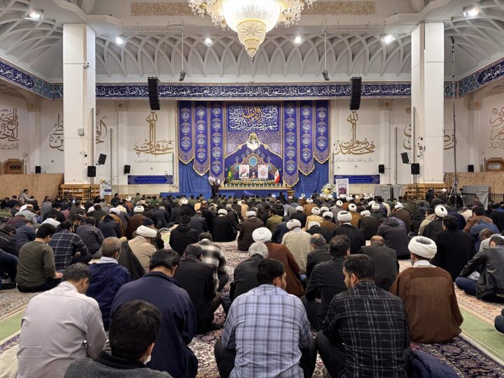 بزرگداشت چهلمین سالگرد شهادت آیت‌الله محلاتی در حرم بانوی کرامت