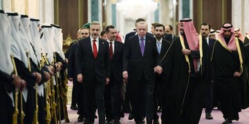 Analysis: Why Are Arabs and Turkey against US War on Iran?