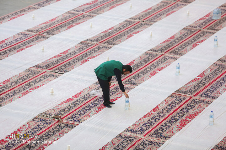 ضیافت افطار در حرم حضرت فاطمه معصومه(س)