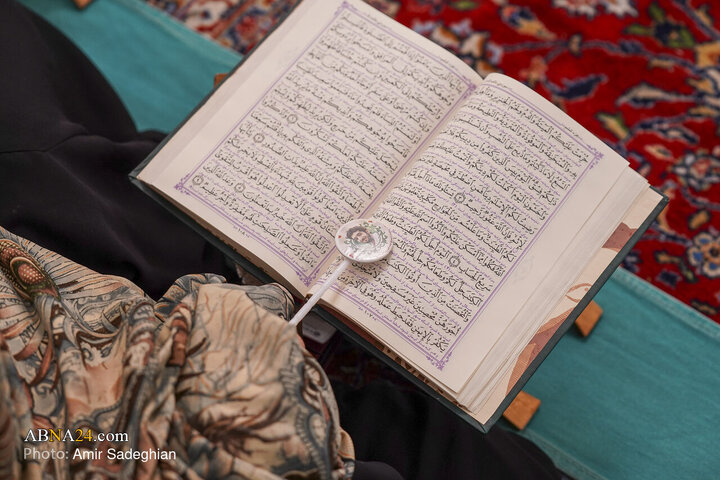 مراسم جزءخوانی و ترتیل خوانی قرآن کریم در حرم مطهر حضرت شاهچراغ (ع)